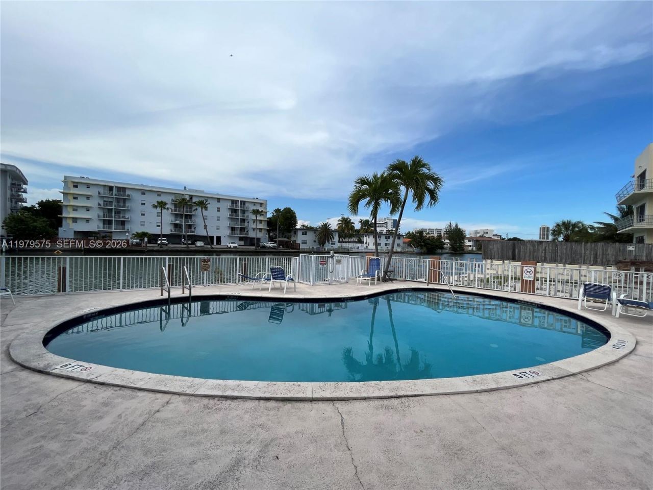 1185 Marseille Dr , Unit 309, Miami Beach, FL 33141 Photo