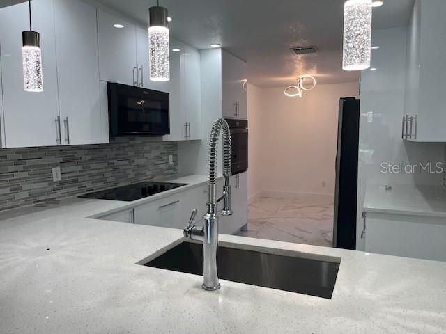 8217 Breeze Cove Lane , Orlando, FL 32819 Photo