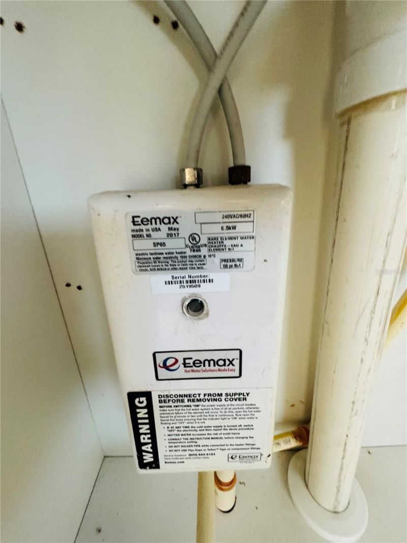 8390 S Us Hwy 17-92 Highway, Fern Park, FL 32730 Photo