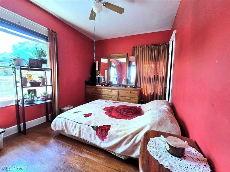 4414 Henritze Avenue, Cleveland, OH 44114 Photo 27