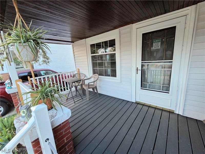 4414 Henritze Avenue, Cleveland, OH 44114 Photo 4