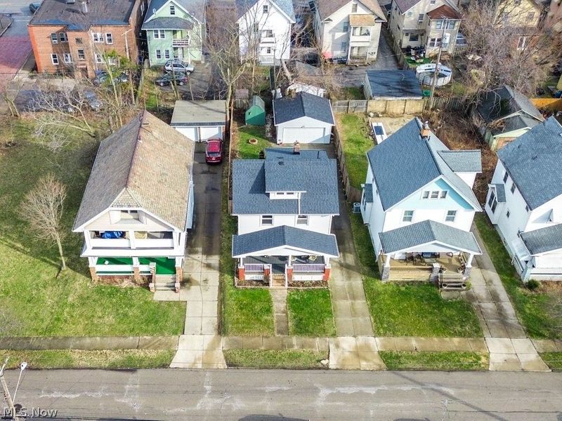 4414 Henritze Avenue, Cleveland, OH 44114 Photo 45