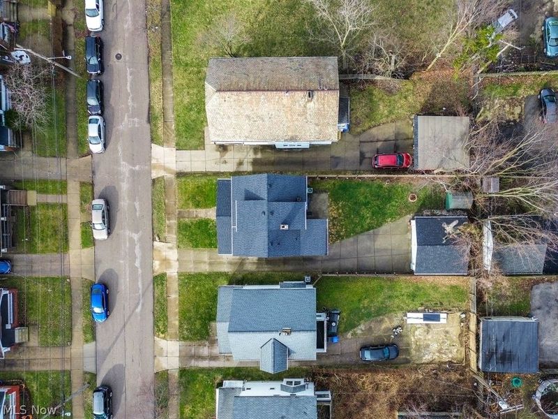 4414 Henritze Avenue, Cleveland, OH 44114 Photo 46