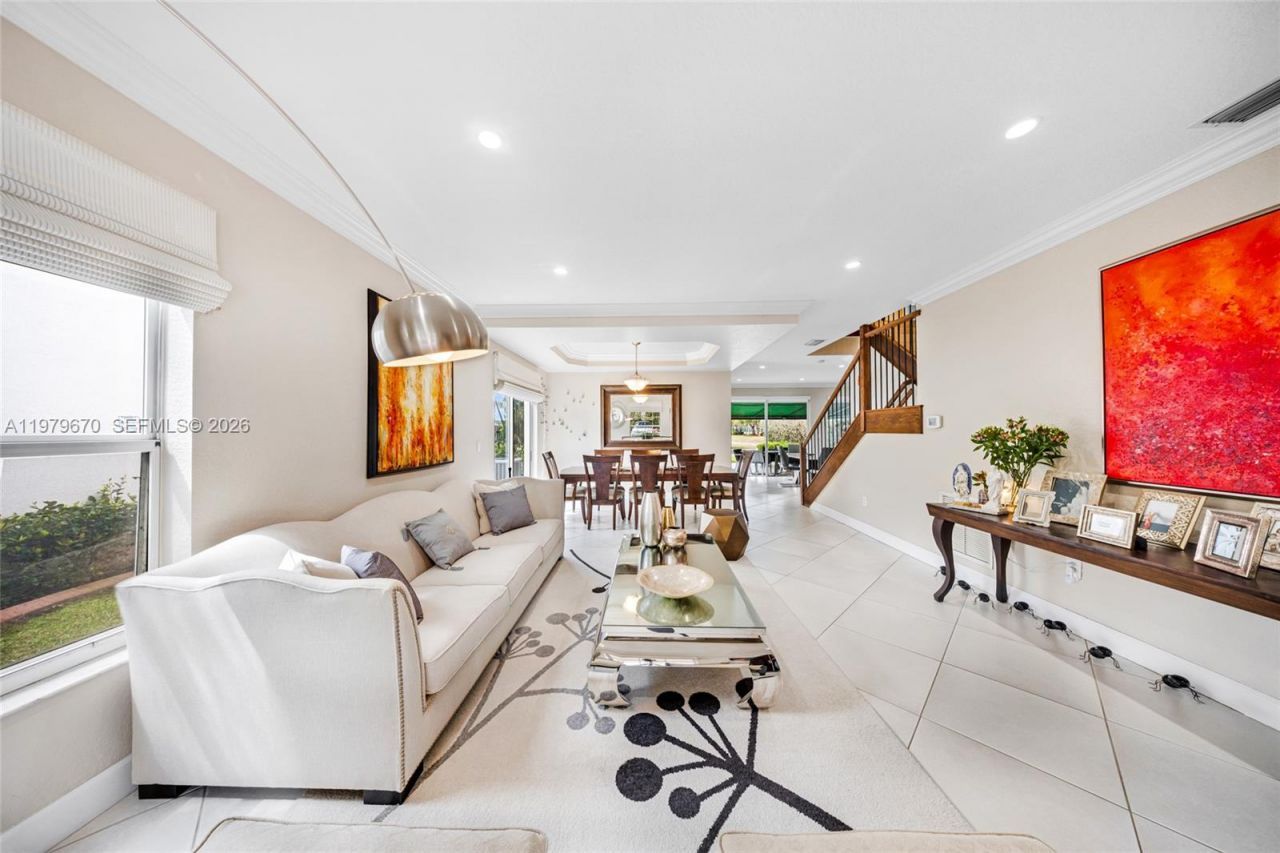 10917 NW 59th St , Doral, FL 33178 Photo