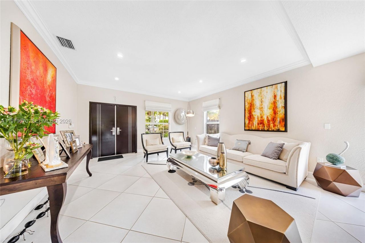 10917 NW 59th St , Doral, FL 33178 Photo