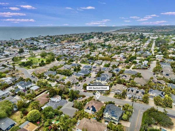 265 Sanford Street, Encinitas, CA 92024