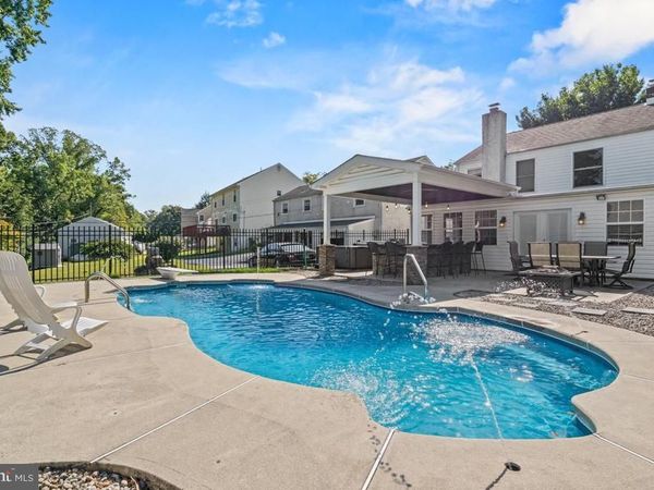 416 STUART LANE, AMBLER, PA 19002