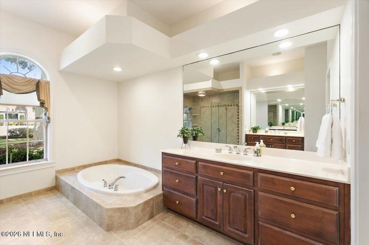 744 Shipwatch Drive E, Jacksonville, FL 32225 Photo