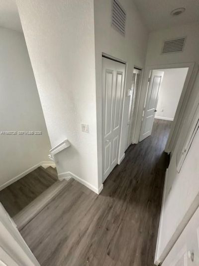 1582 SE 27th Ter, Homestead, FL 33035 Photo
