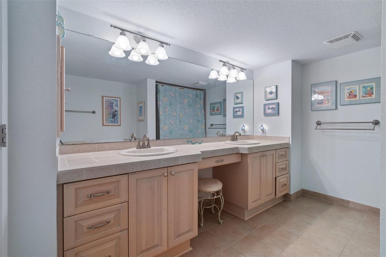 305 S Atlantic Avenue , Unit 102, Ormond Beach, FL 32176 Photo