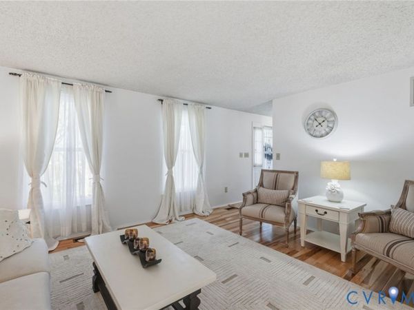 9643 Snowhill Road , Chesterfield, VA 23235