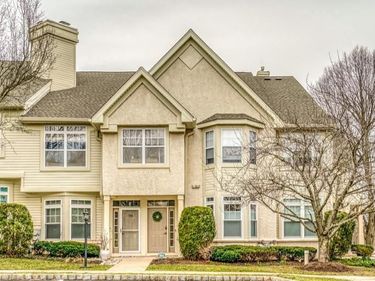 504 DRESHER WOODS DRIVE, DRESHER, PA 19025