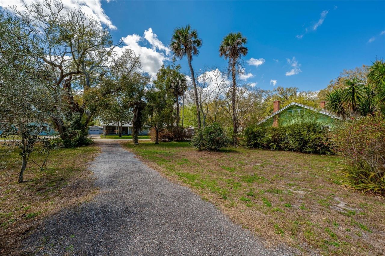 715 Neal Street , New Smyrna Beach, FL 32168 Photo