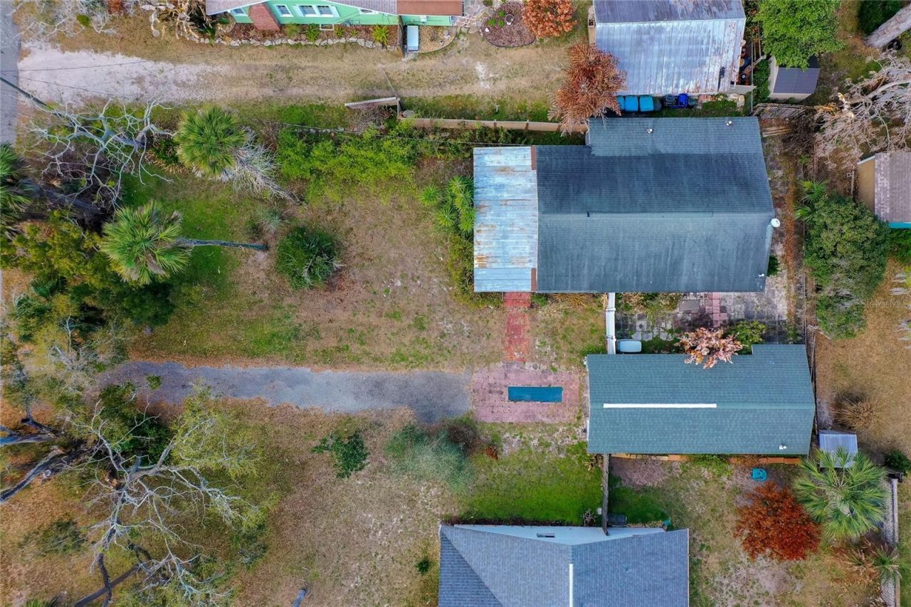 715 Neal Street, New Smyrna Beach, FL 32168 Photo