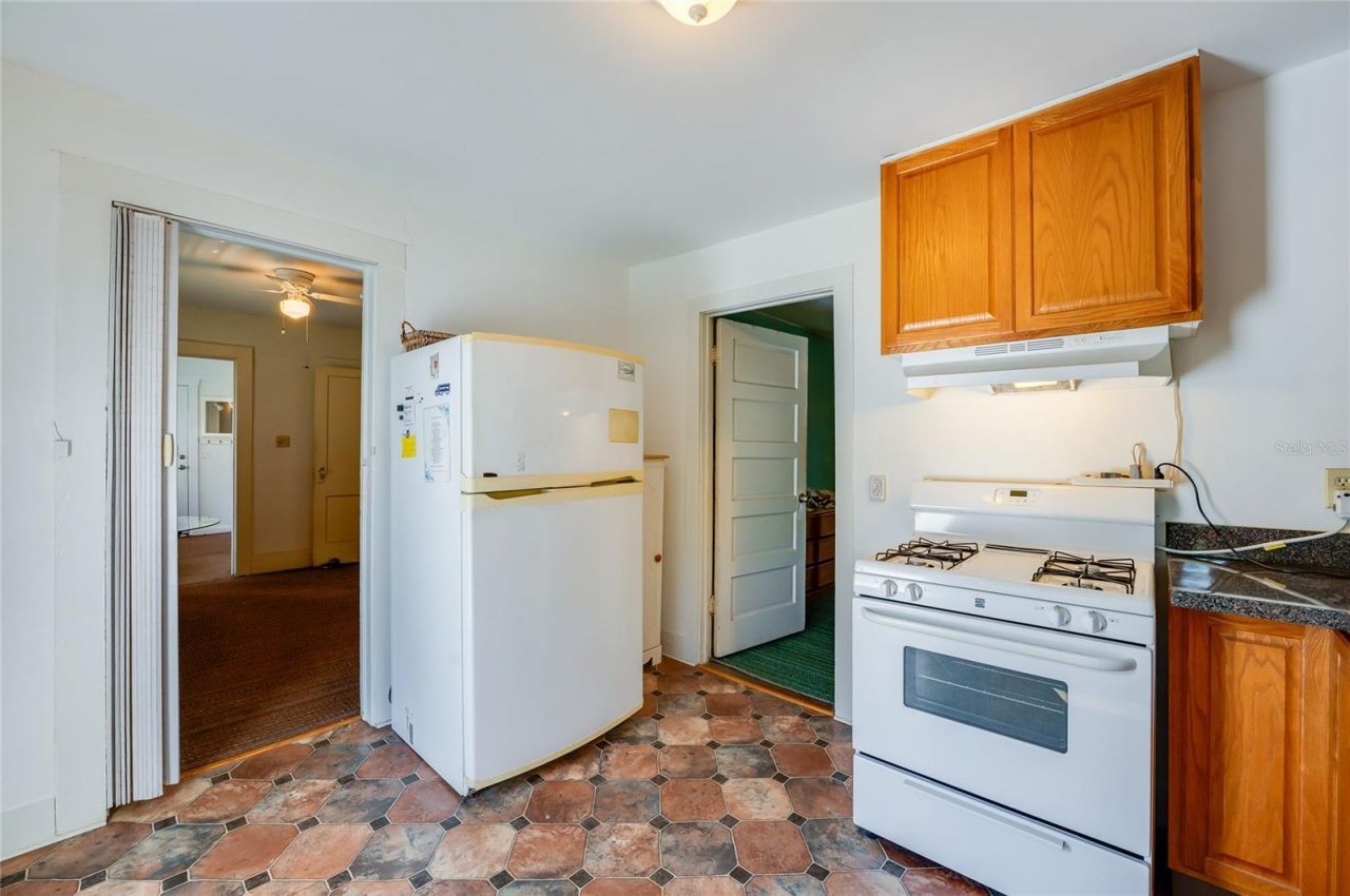 715 Neal Street , New Smyrna Beach, FL 32168 Photo