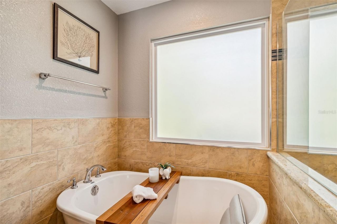 160 Sage Circle, Crystal Beach, FL 34681 Photo