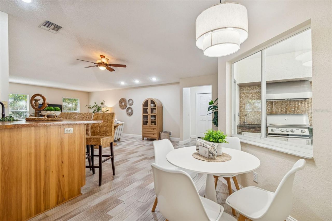 160 Sage Circle, Crystal Beach, FL 34681 Photo