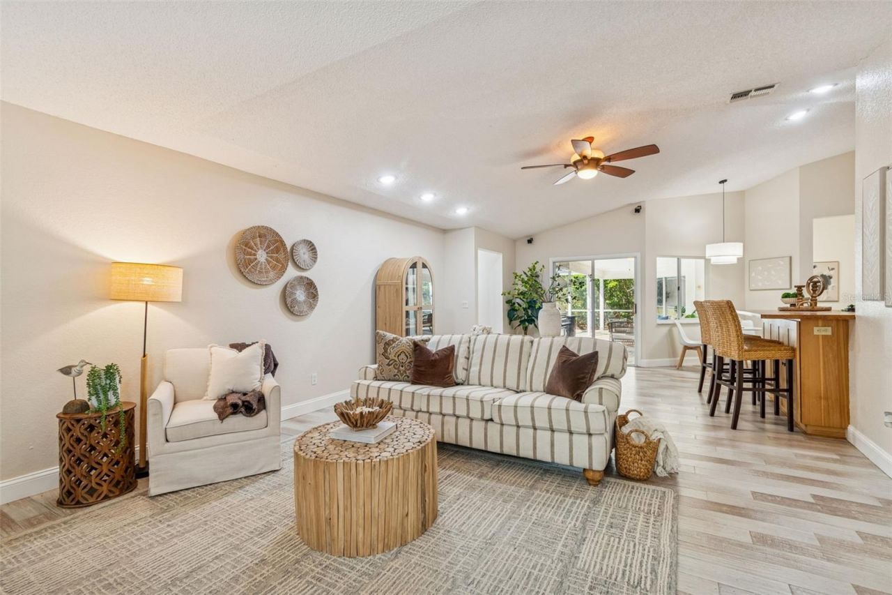 160 Sage Circle, Crystal Beach, FL 34681 Photo