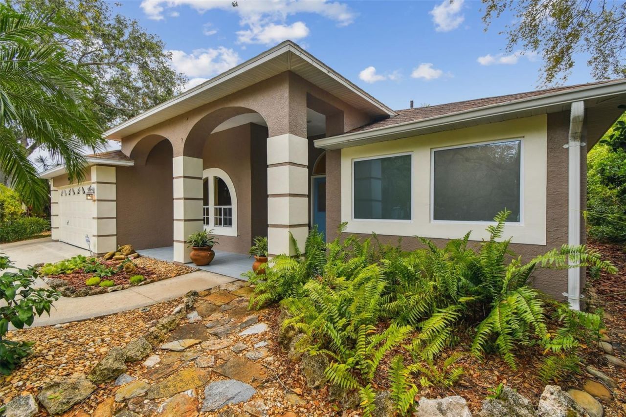 160 Sage Circle, Crystal Beach, FL 34681 Photo