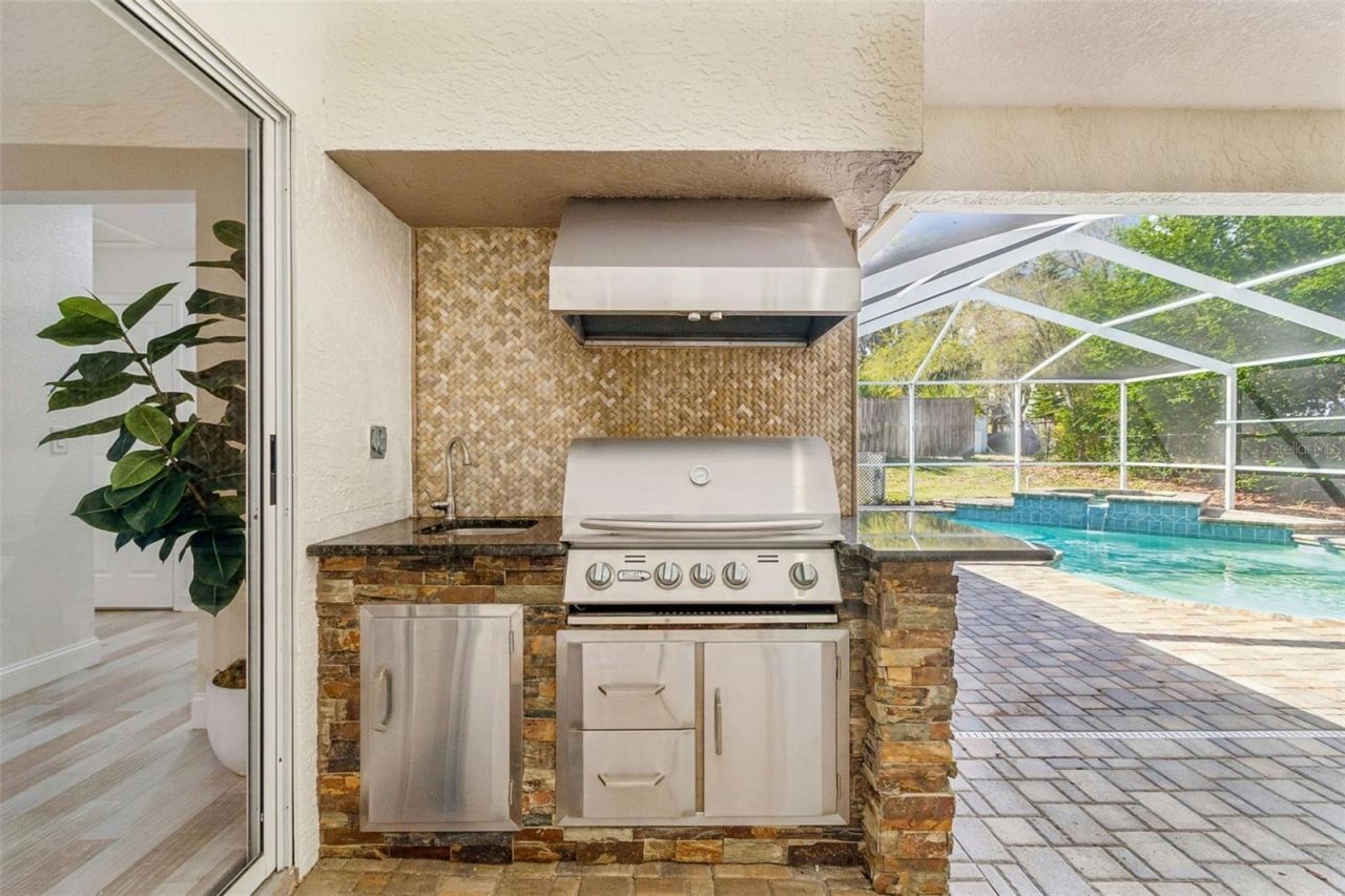 160 Sage Circle, Crystal Beach, FL 34681 Photo