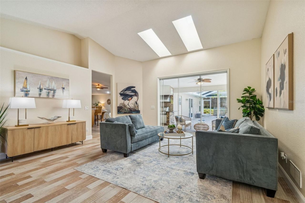 160 Sage Circle, Crystal Beach, FL 34681 Photo