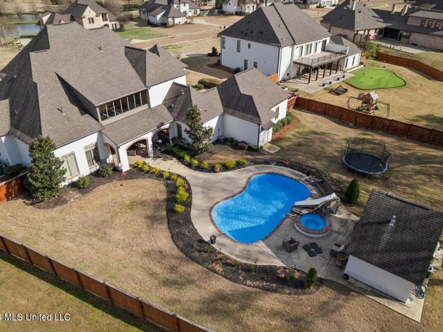 Property Image 61