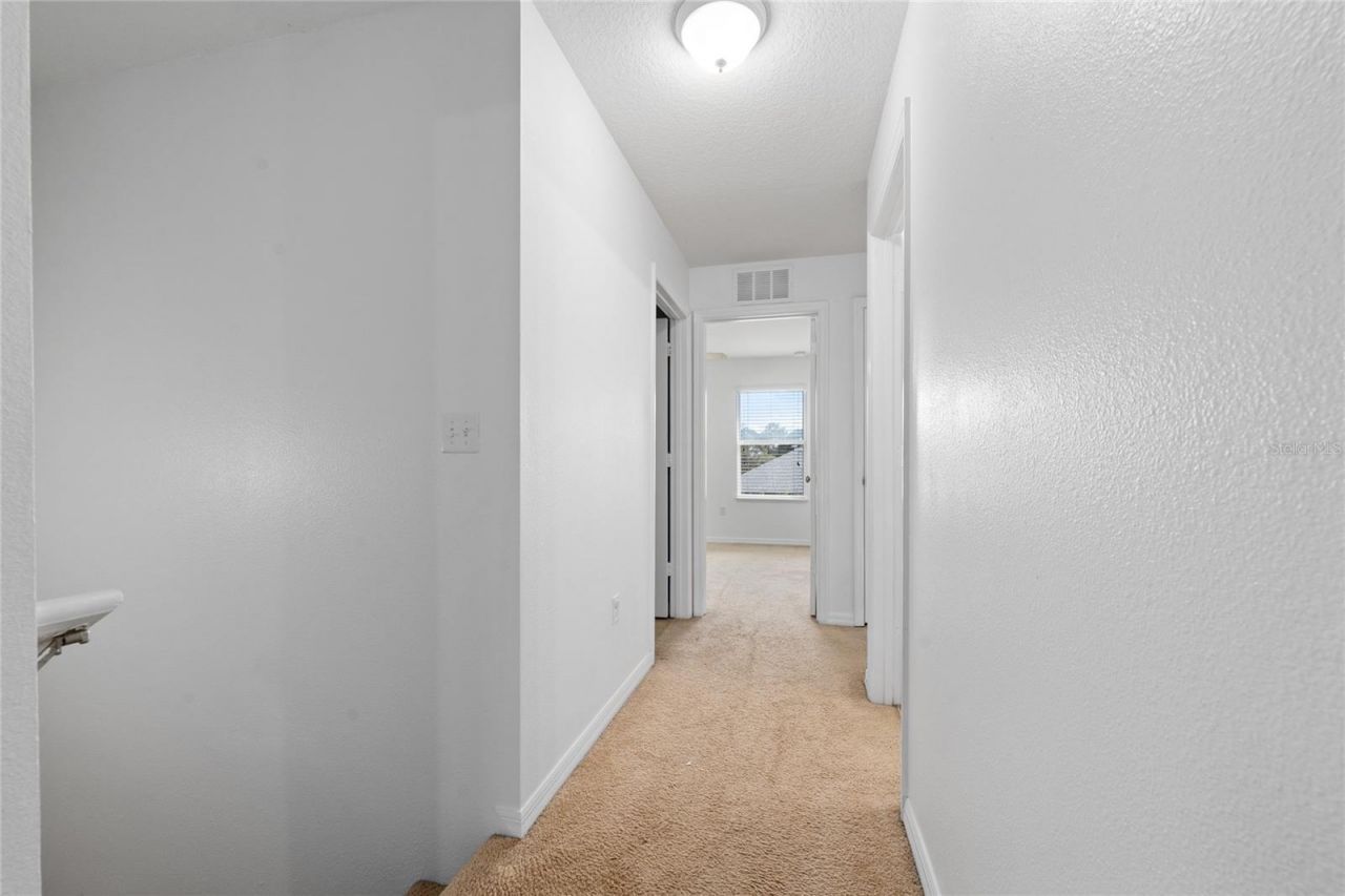 1704 Buckeye Falls Way , Orlando, FL 32824 Photo