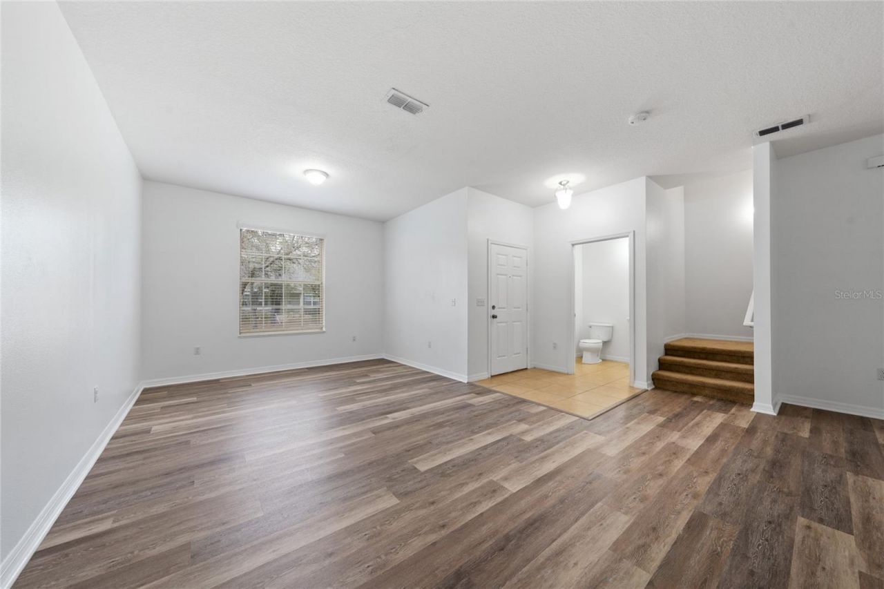 1704 Buckeye Falls Way , Orlando, FL 32824 Photo