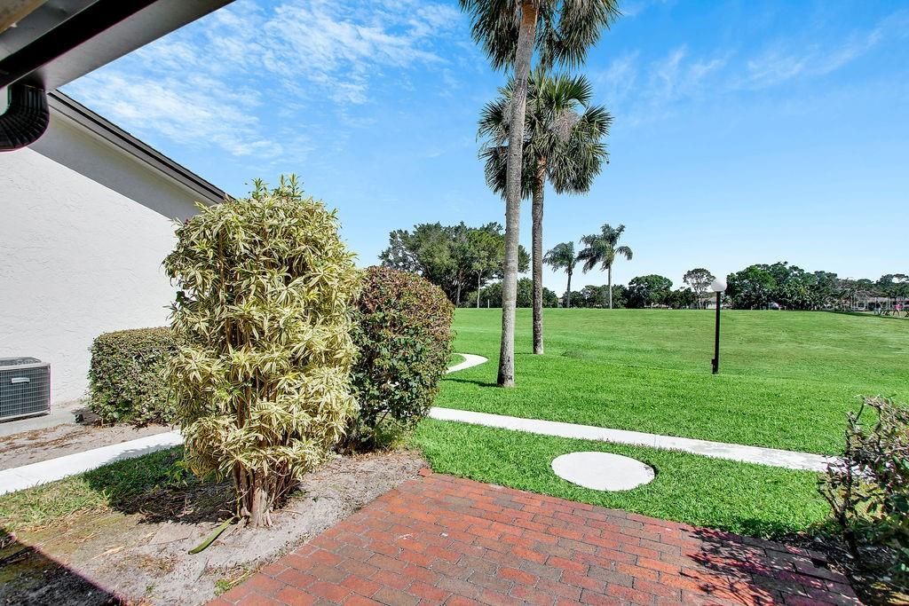 3507 Longmeadow , Unit 4, Sarasota, FL 34235 Photo