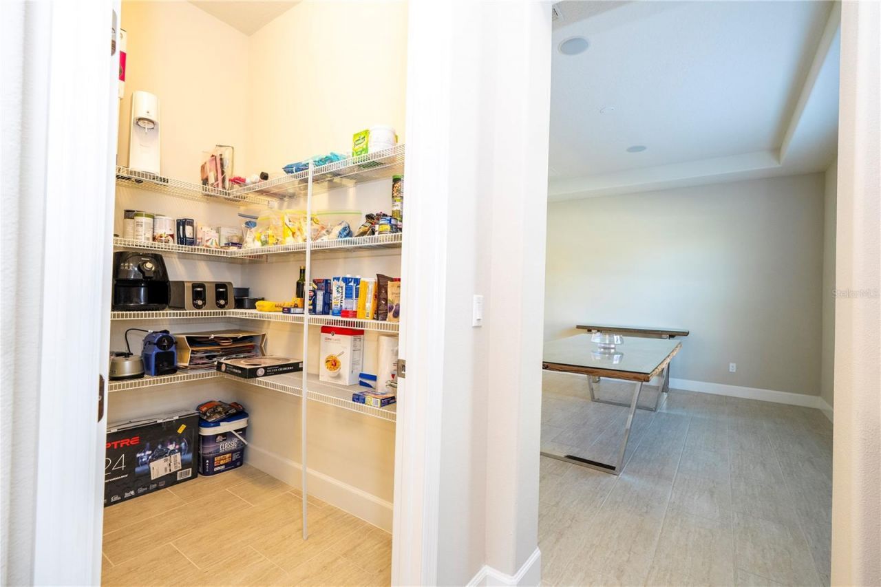 9442 Royal Estates Boulevard, Orlando, FL 32836 Photo