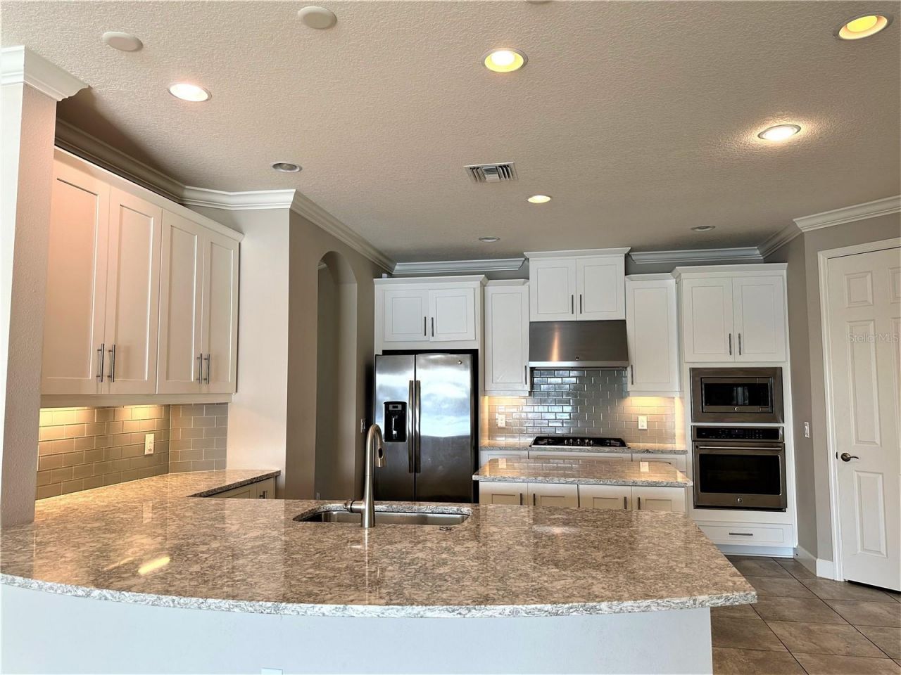 6215 Anise Drive , Sarasota, FL 34238 Photo