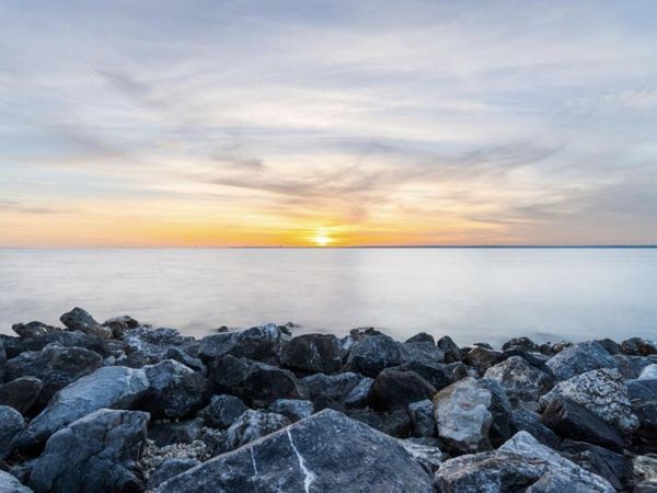 302 S Garcon Point Rd, Milton, FL 32583