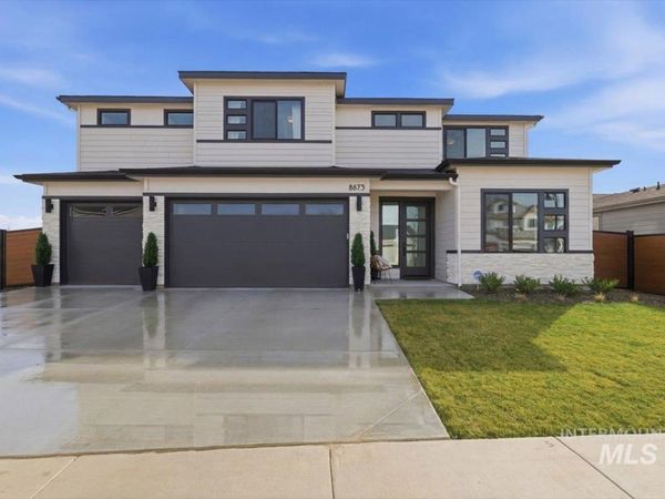 8673 W Inspirado Street, Meridian, ID 83646