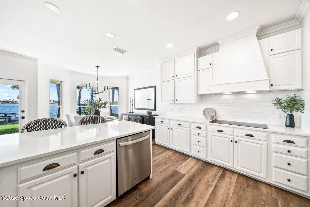 10710 S Tropical Trail , Merritt Island, FL 32952 Photo