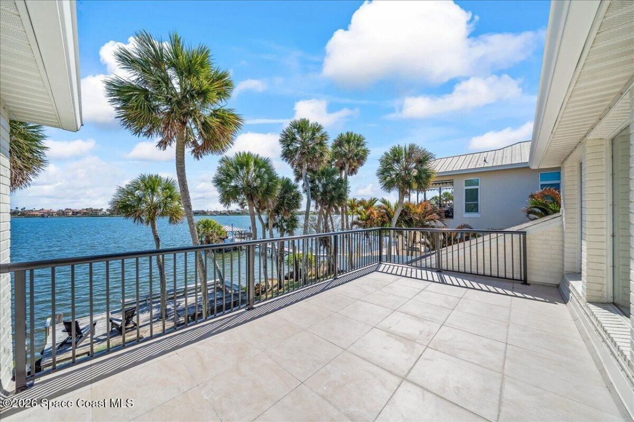 10710 S Tropical Trail, Merritt Island, FL 32952 Photo