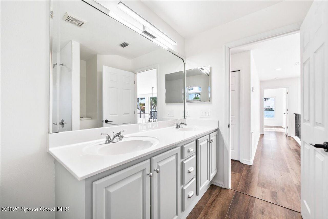 10710 S Tropical Trail, Merritt Island, FL 32952 Photo