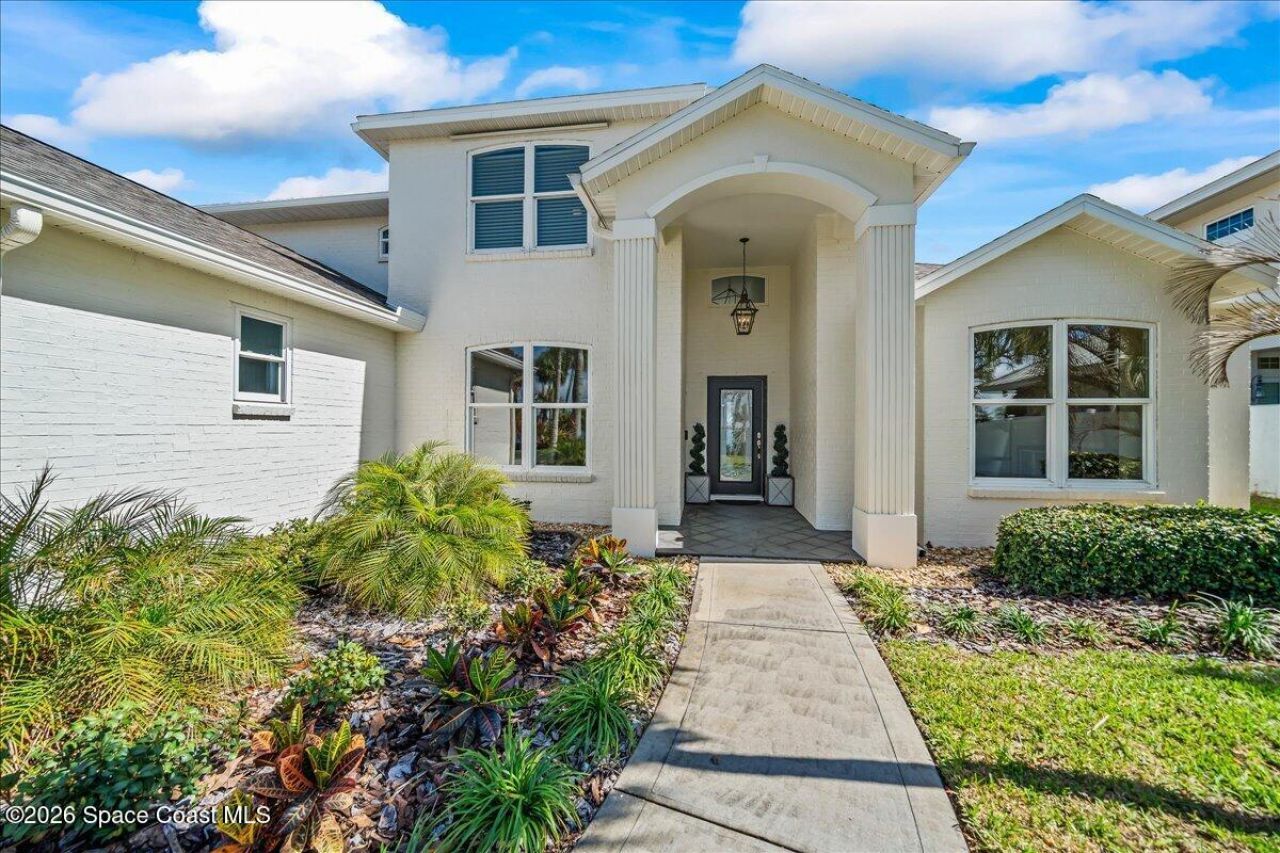 10710 S Tropical Trail, Merritt Island, FL 32952 Photo