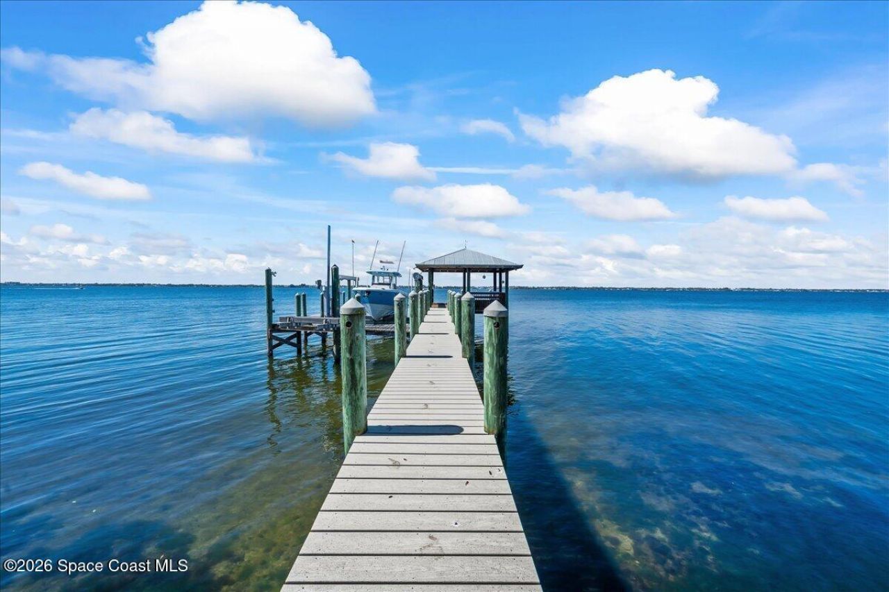 10710 S Tropical Trail, Merritt Island, FL 32952 Photo