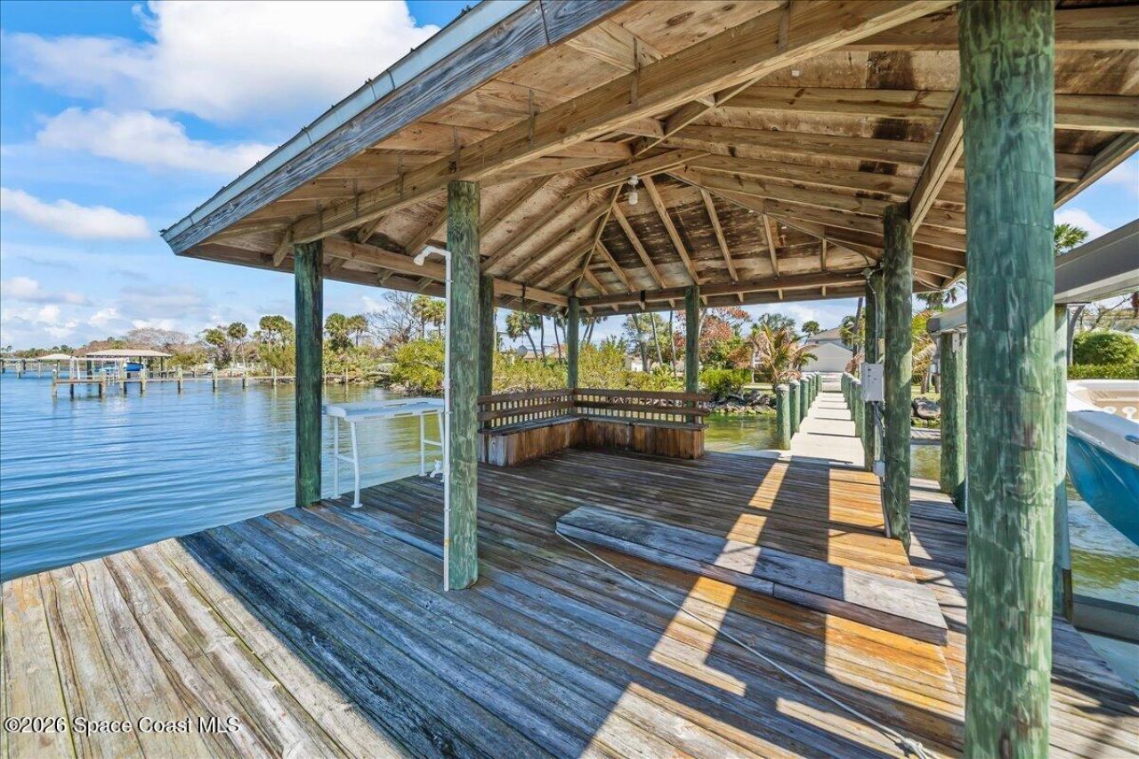 10710 S Tropical Trail, Merritt Island, FL 32952 Photo