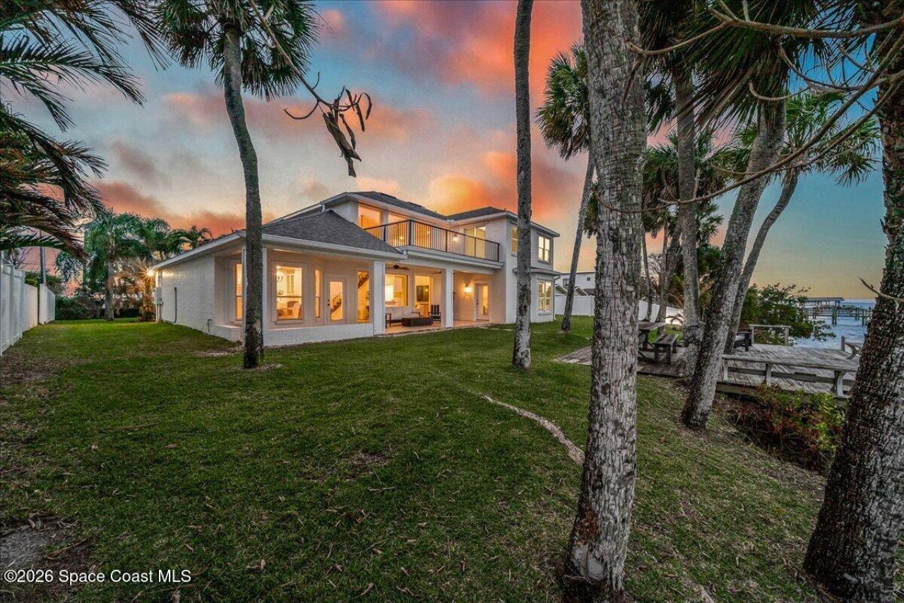 10710 S Tropical Trail , Merritt Island, FL 32952 Photo