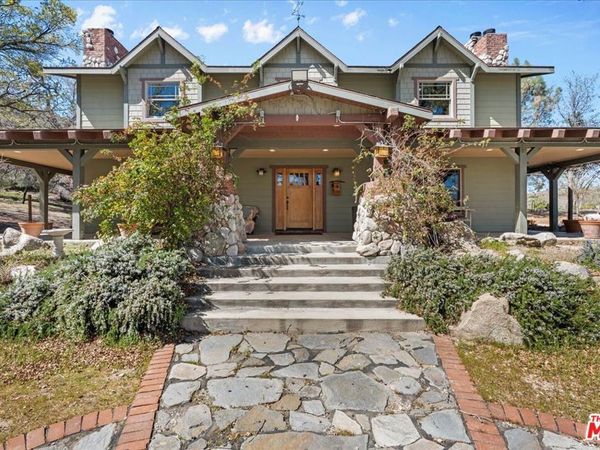 28200 Pine Canyon Road, Lake Hughes, CA 93532