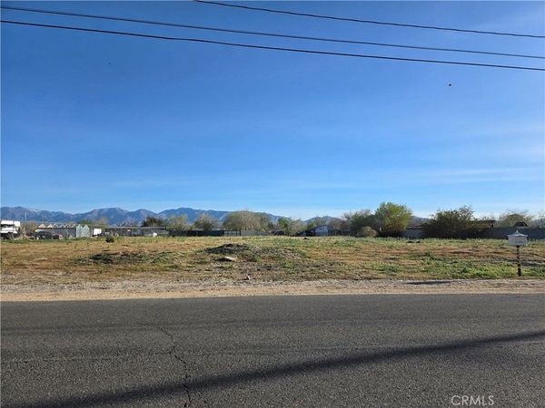 107 Avenue R4, Sun Village, CA 93543