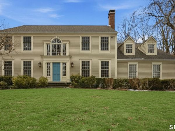 677 Eleven O Clock, Fairfield, CT 06824