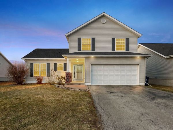 2812 29th Avenue SW, Cedar Rapids, IA 52404