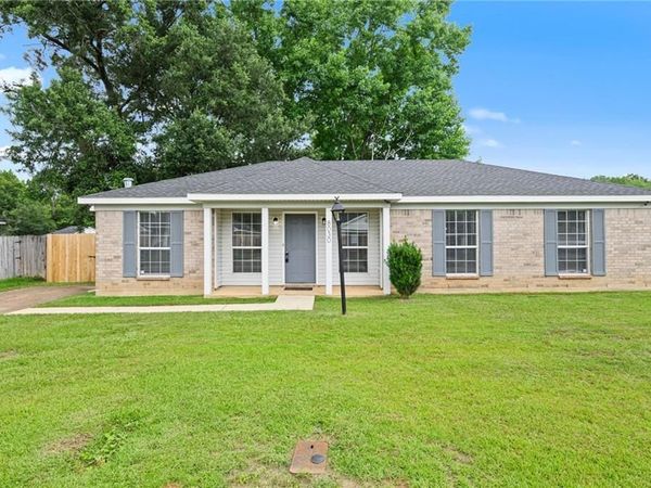 8030 Woodland Way, Semmes, AL 36575