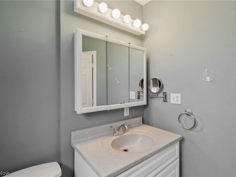 26626 Osborn Road, Bay Village, OH 44140 Photo 34