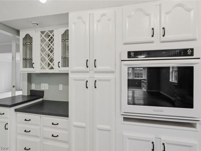 26626 Osborn Road, Bay Village, OH 44140 Photo 8