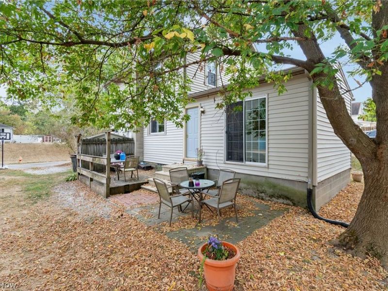 38 Walnut Court , Mogadore, OH 44260 Photo 8