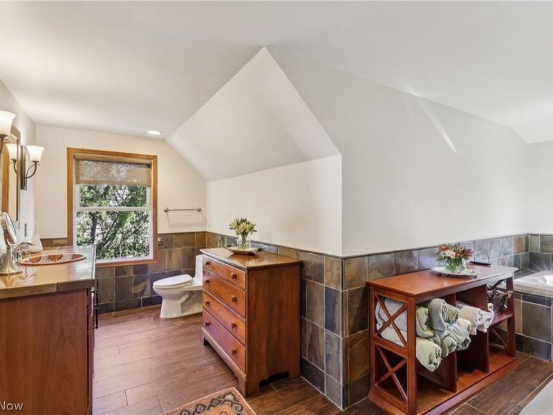 23708 E Baintree Road , Beachwood, OH 44122 Photo 21