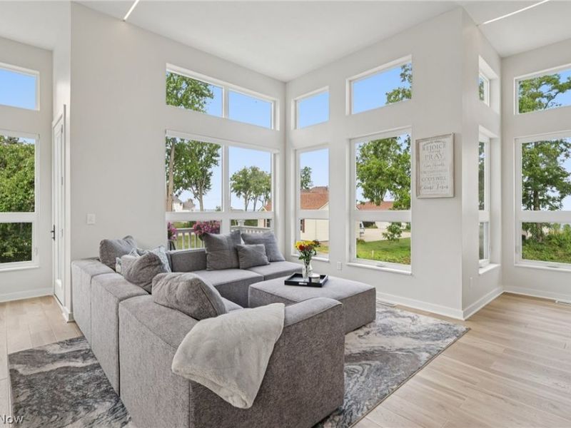 280 Buckeye Drive , Unit 5, Sheffield Lake, OH 44054 Photo 4